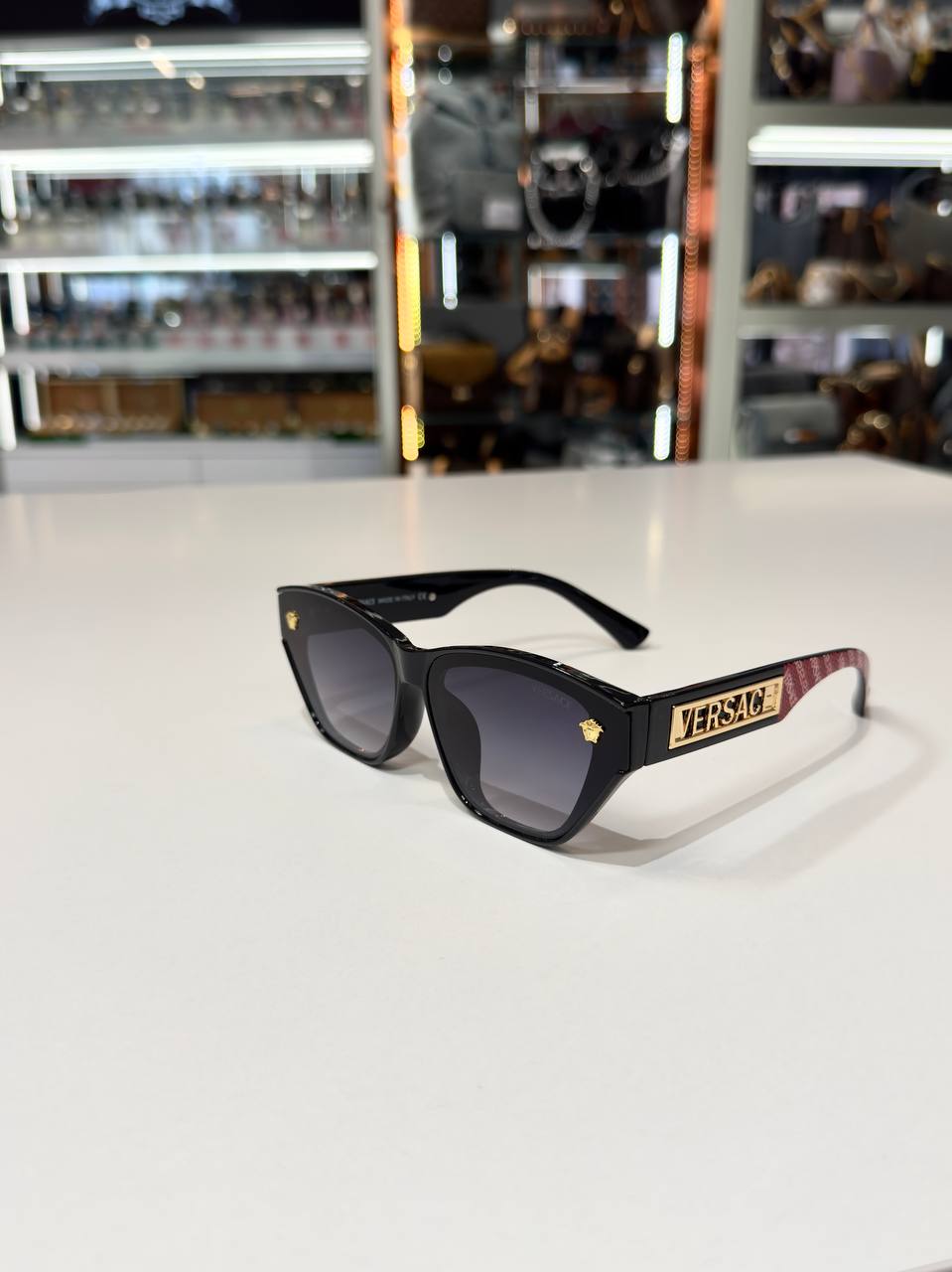 Versace - V34